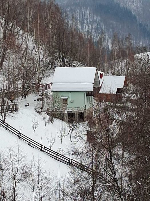 Vand cabana in Valea Ierii, zona linistita si cu vedere spectaculoasa