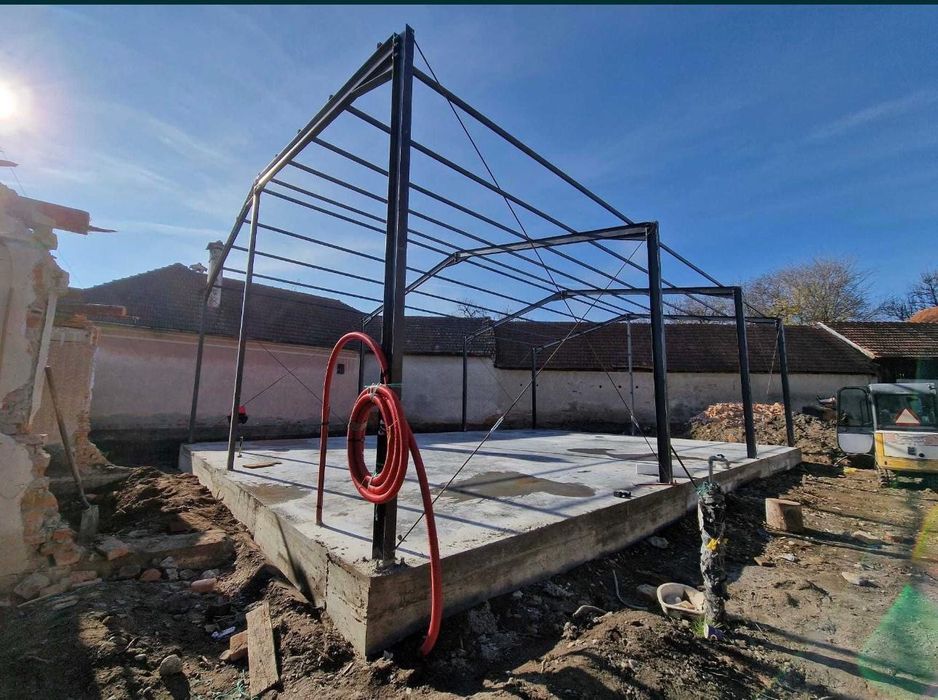 Vindem si distribuim o gama larga de hale sau structuri metalice noi n