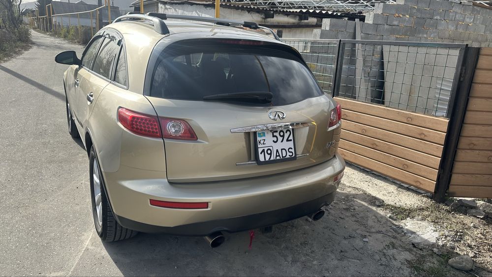 Продам Infiniti fx35 s50 2003год