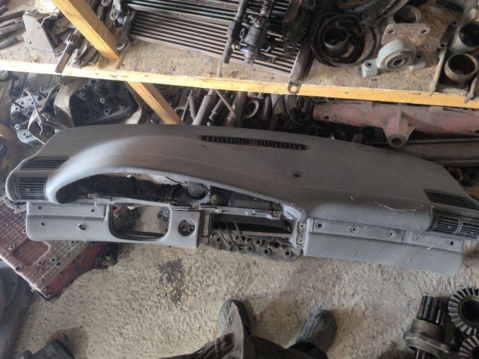 Запчасти на ауди