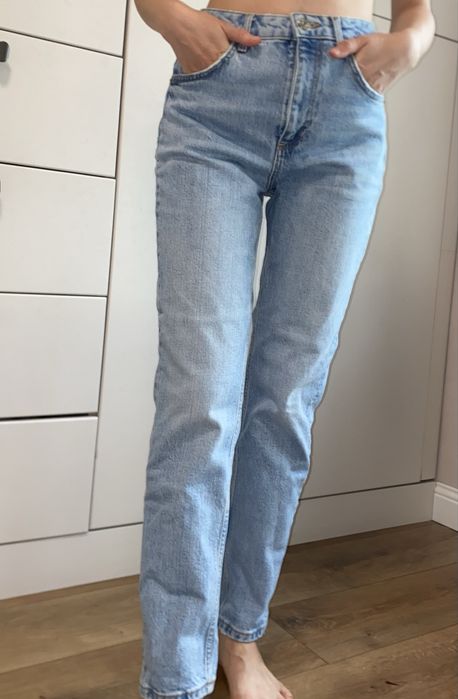 Классические джинсы Zara 42 размер. ТОРГ