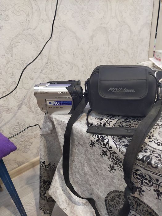 Продам видио камеру