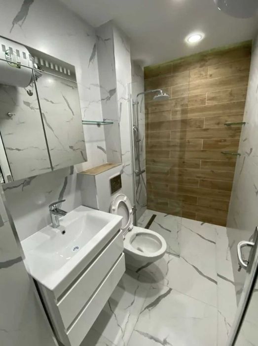 Дава се под наем Двустаен апартамент в Пловдив, Младежки Хълм - 65 кв.м за 598.23 € - Снимка #8