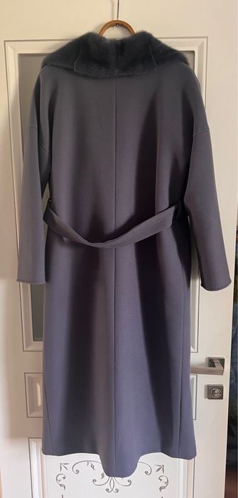 Продам женские вещи в отличном состоянии.