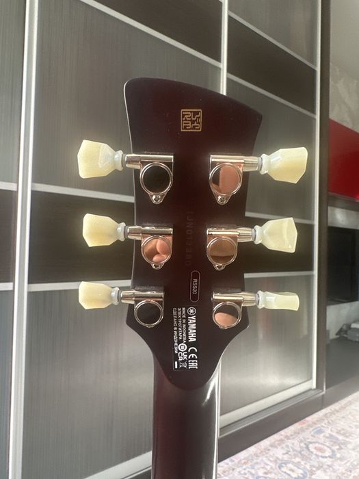 Электрогитара Yamaha RSS20
