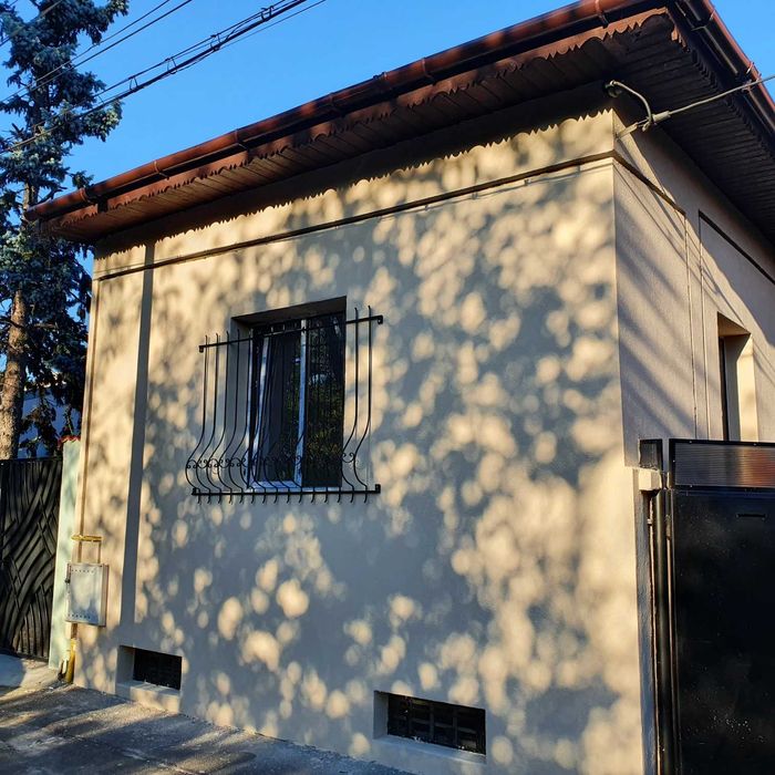 Casă 4 camere – ideal sediu firmă / birouri – Crângași, 5 min metrou – curte 180 mp