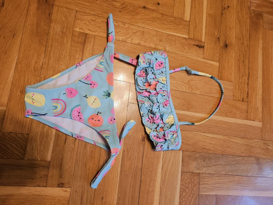 Бански за момиче 6-8 г. + подарък