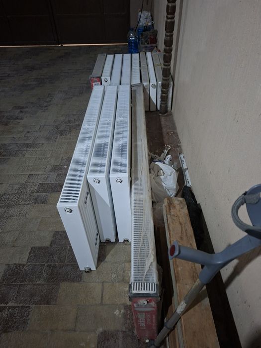 Срочно! Панельный радиатор отопления