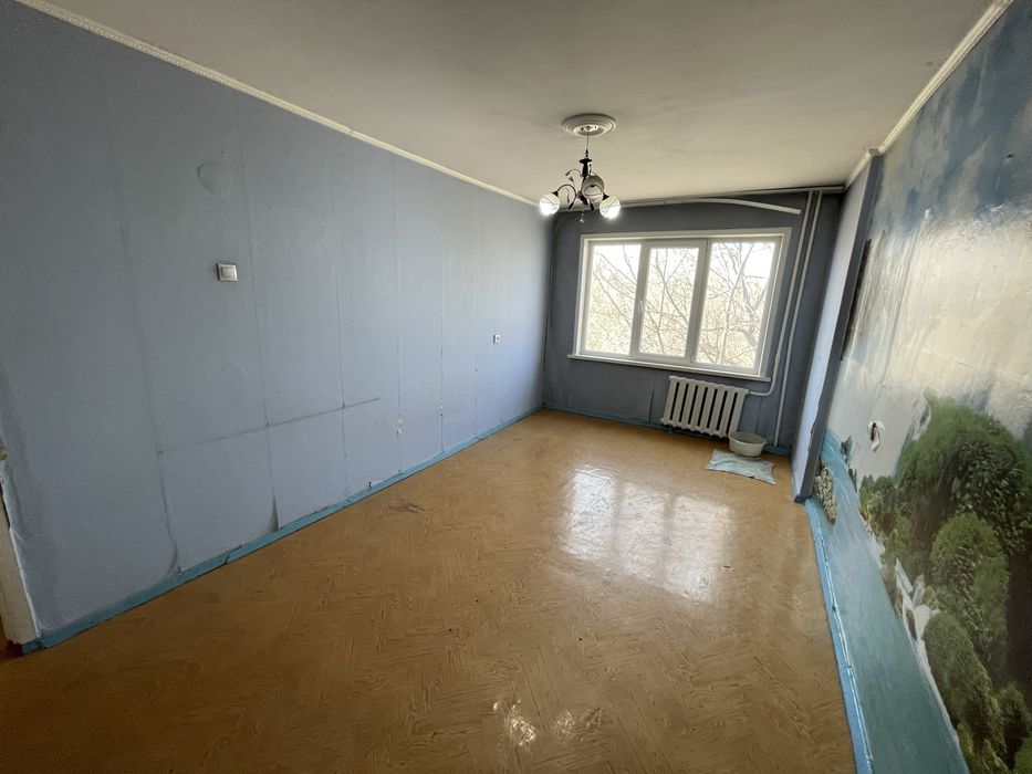 Продам полуторку на Михаэлиса 26