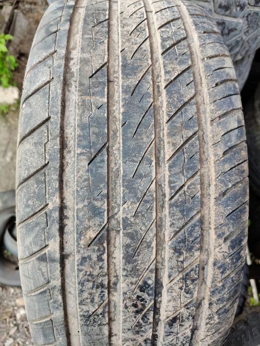 На продажу 245/45/18