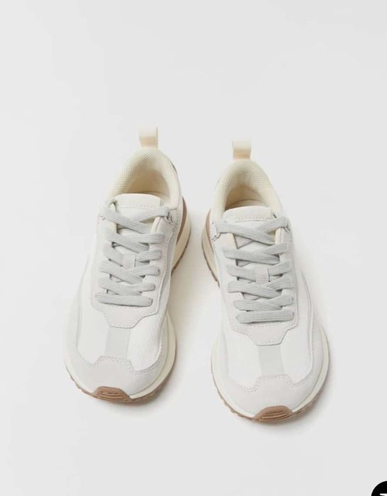 Женские Кожаные кроссовки