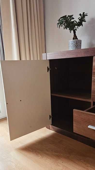 Comoda/bufet lemn, stare ft bună,Mobexpert, 1ușă cu poliță și 4sertare