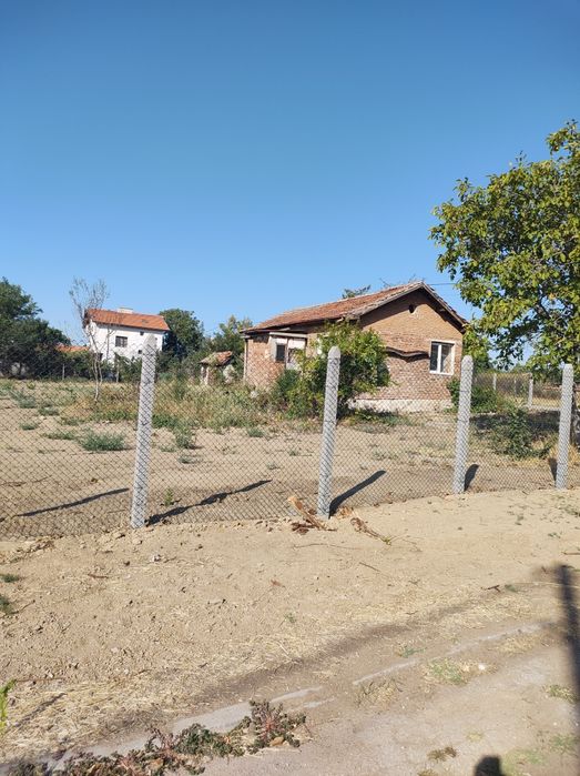 Продава се Къща в Пазарджик, Център - 60 кв.м за 748 €/кв.м - Снимка #2