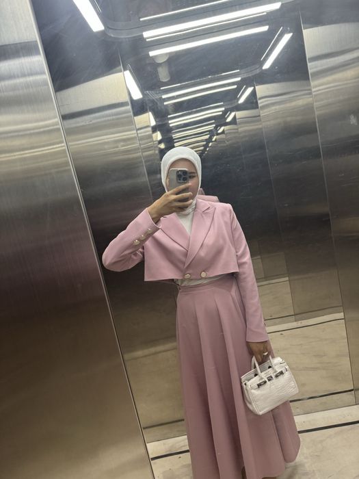 Kiyib kòrib olishingiz mumkin…