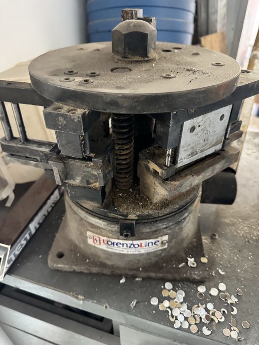 Stanta aluminiu