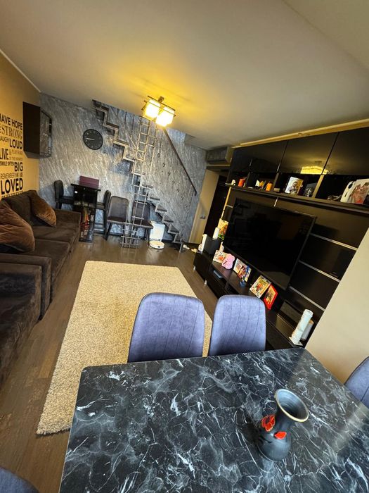 Apartament de vânzare