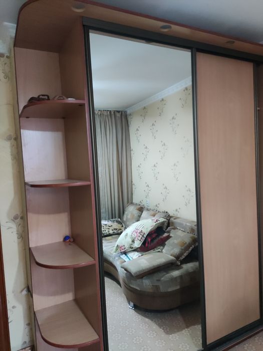 Продам шкаф-купе