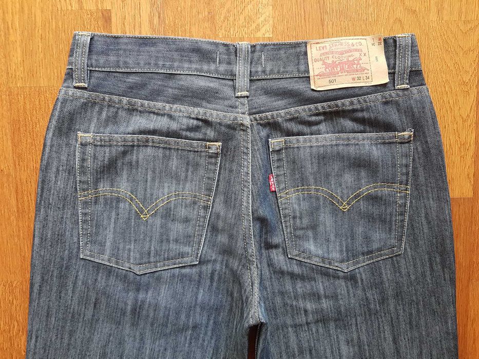Blugi Levi's 501. Marime 32/34. Dimensiuni exacte.