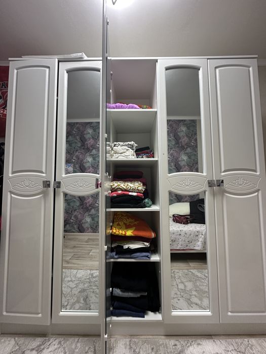 продам шкаф (200х54х213) 75 тысяч самовывоз