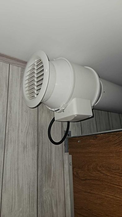 Toaleta de lux mobila-ideala pentru evenimente