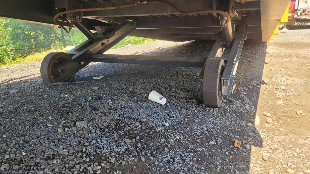 rampa mobila tir incarcare semiremorca camion descarcare containere