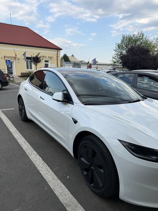 Tesla model 3 premium RWD