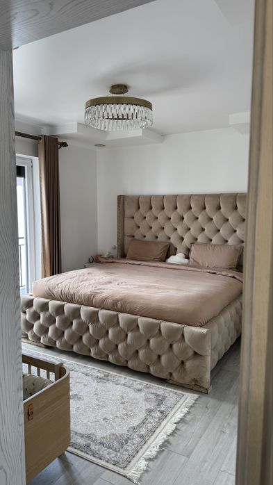 Apartament cu 3  camere de vanzare Radauti
