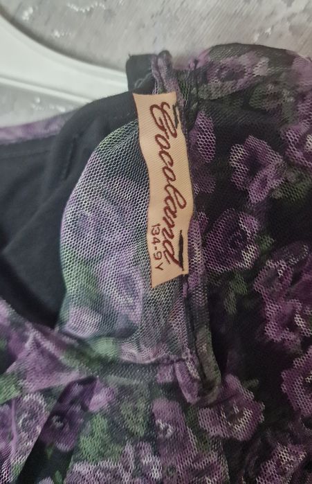 Платье на девочку 8-9 лет