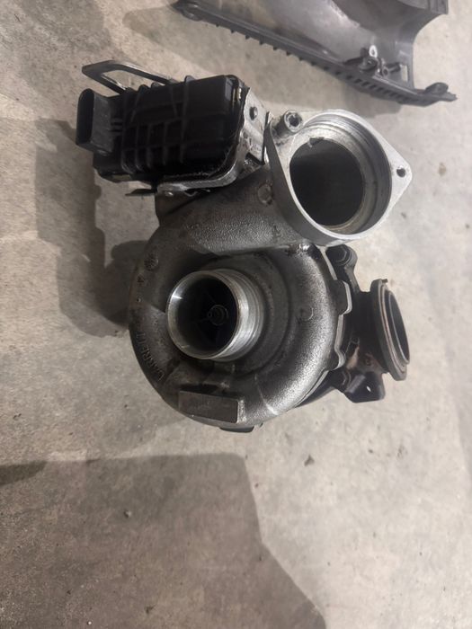 Turbina BMW M57 235 cai
