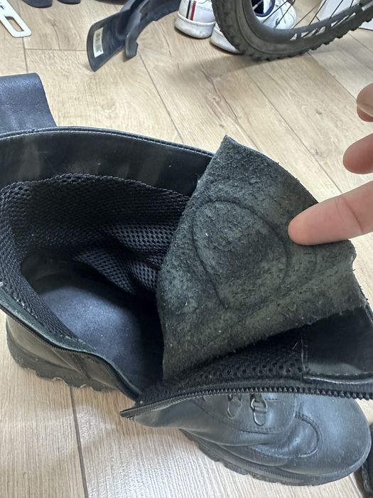 Срочно продам летние берцы