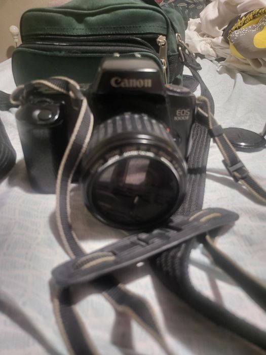 Фотоапарат Canon screen модел