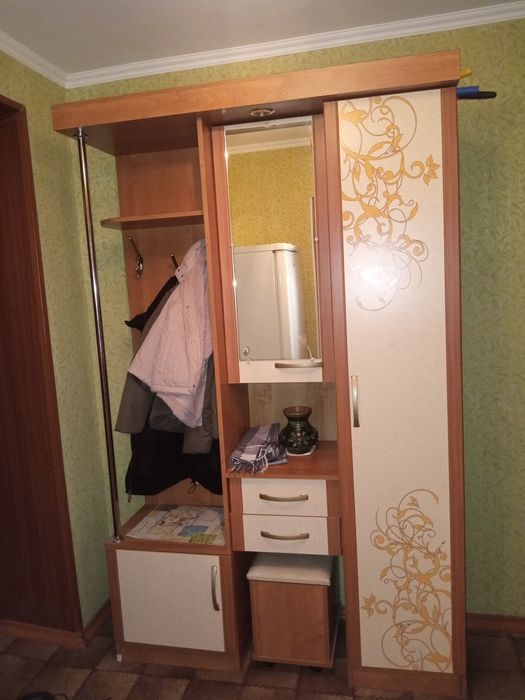 Шкаф в  прихожую