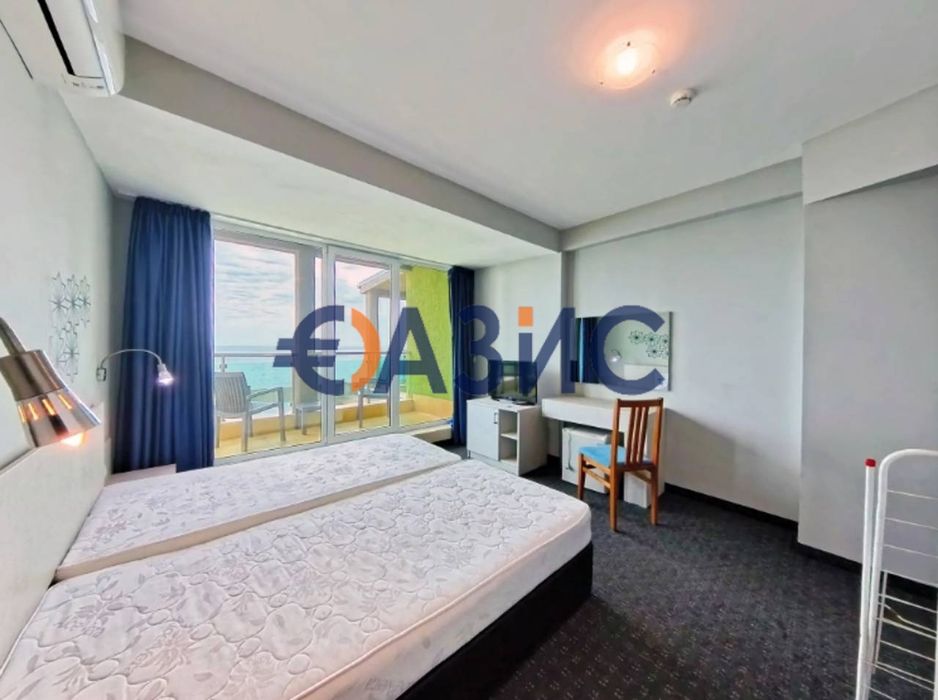 2-стаен апартамент на 4-ти етаж, директен изглед към морето, Арсена, Несебър-74,84 кв. м., 172132 евро,#34153874