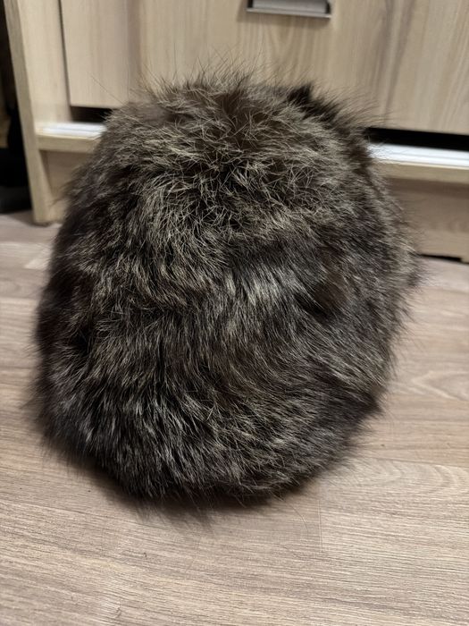 Зимняя меховая шапка