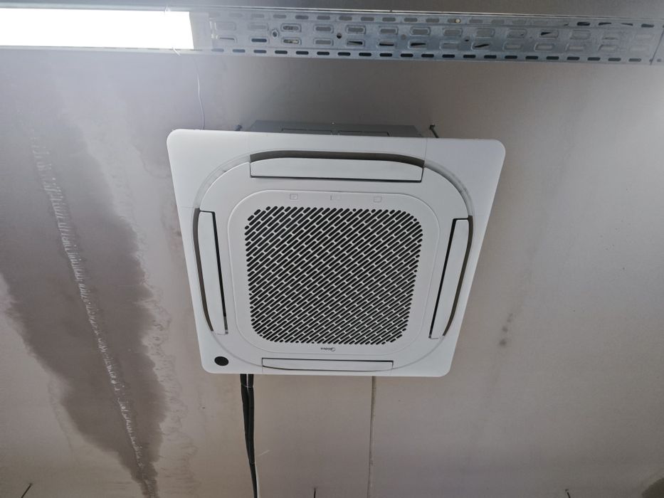 Продаётся кондиционер в рабочем состоянии