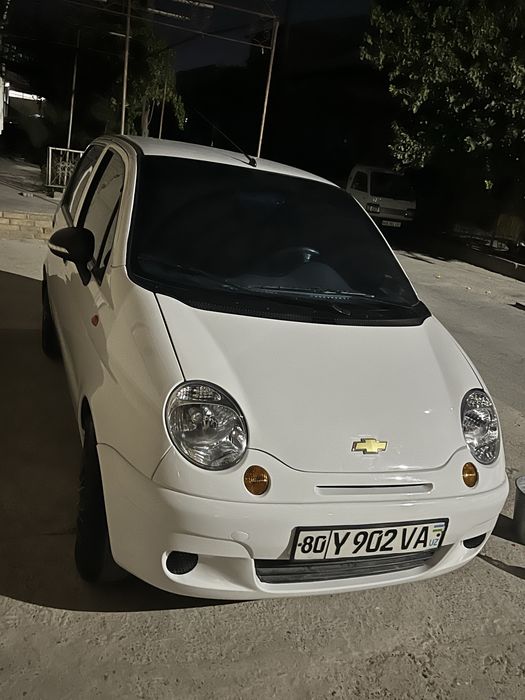 Matiz tiniq zangi olingan