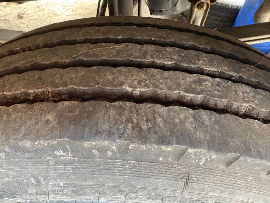 Camion Mercedes Benz 814