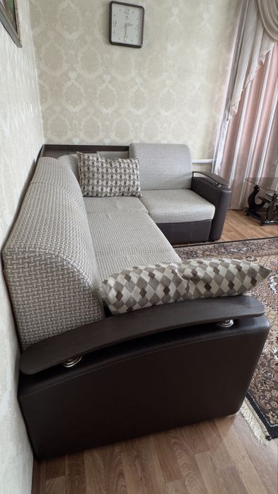 Продам угловой диван