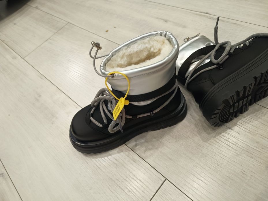 Зимние стильные ботинки