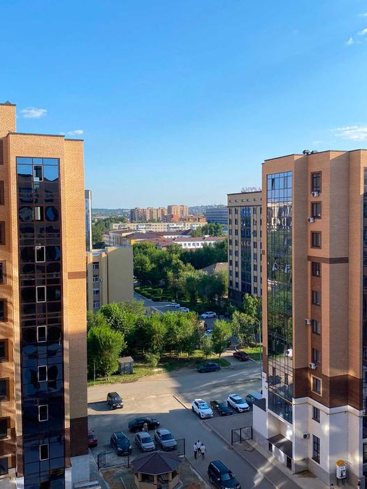 продам евро  2 комн квартиру в центре