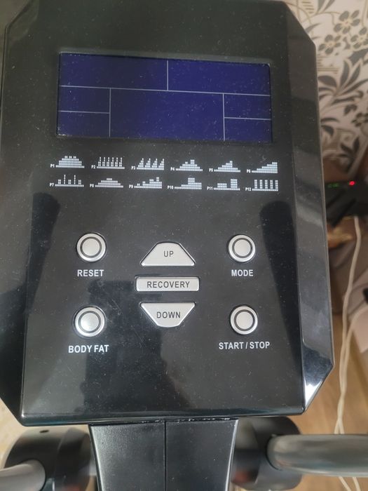 Продам  тренажёр  элипс