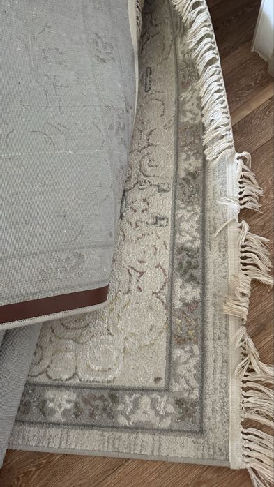 Три ковра после химчистки