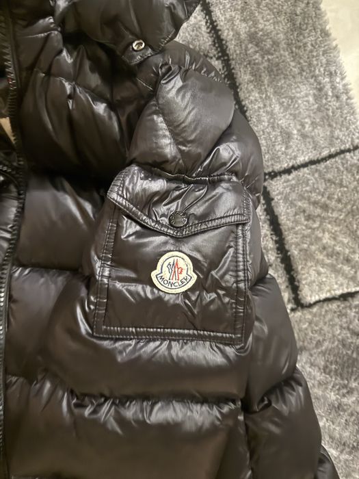 geaca Moncler Maya marimea 4
