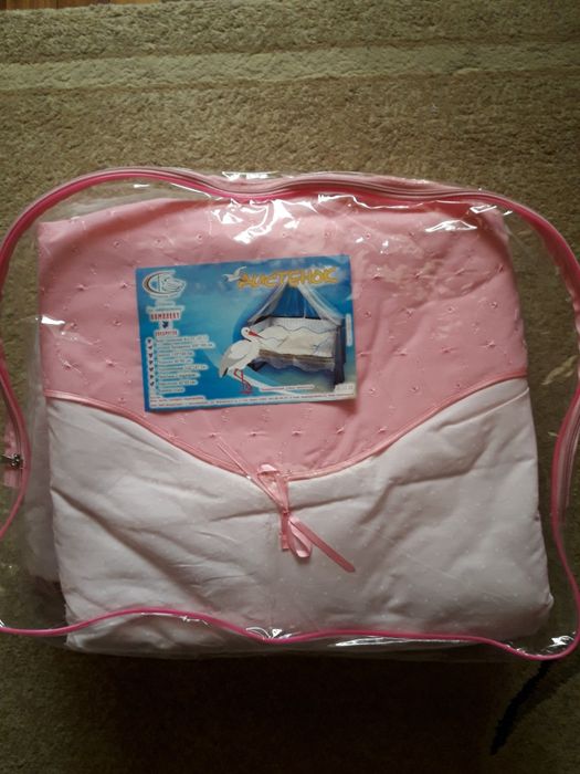 Детский комплект на кроватку