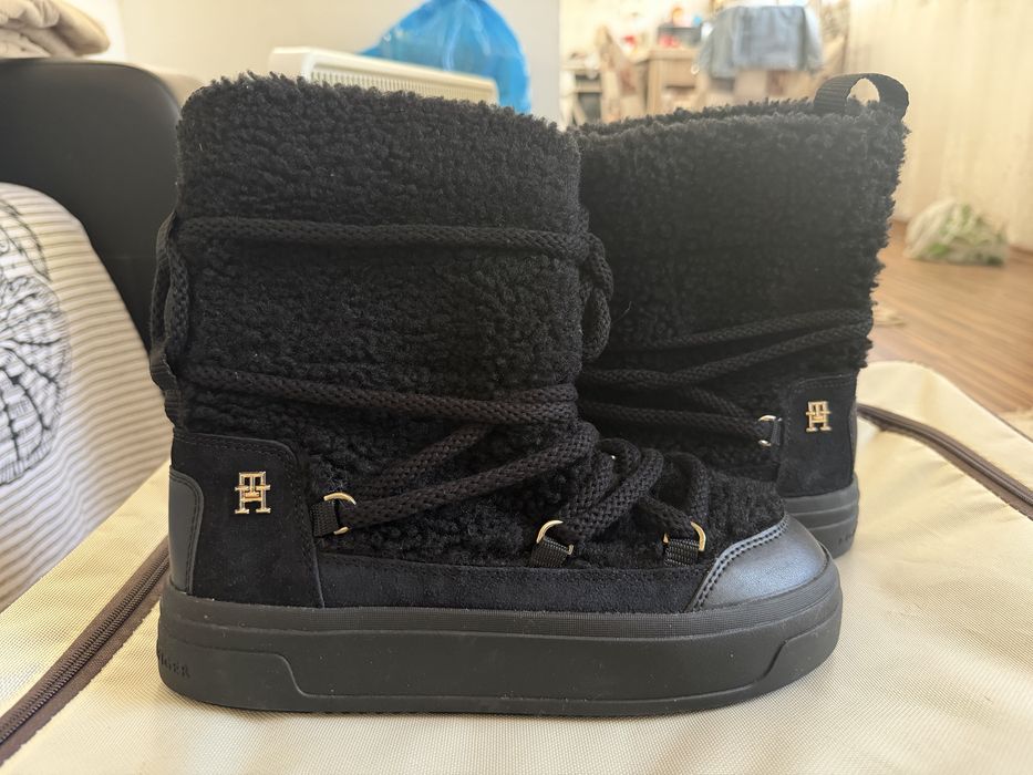 Ghete zapada Tommy Hilfiger