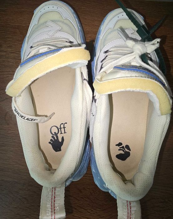 Adidasi -OFF WHITE ODSY- 43-stare FOARTE BUNA-albi