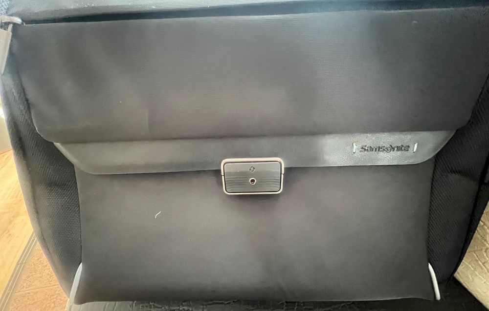 Samsonite Business чанта за лаптоп със заключалка
