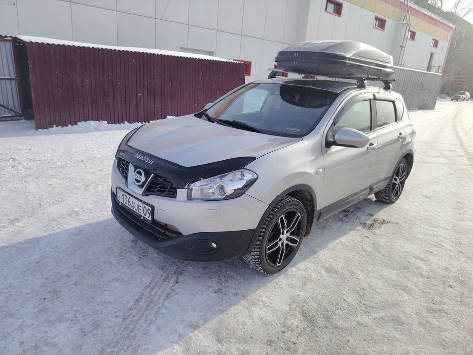 Ниссан Кашкай 2012 г.