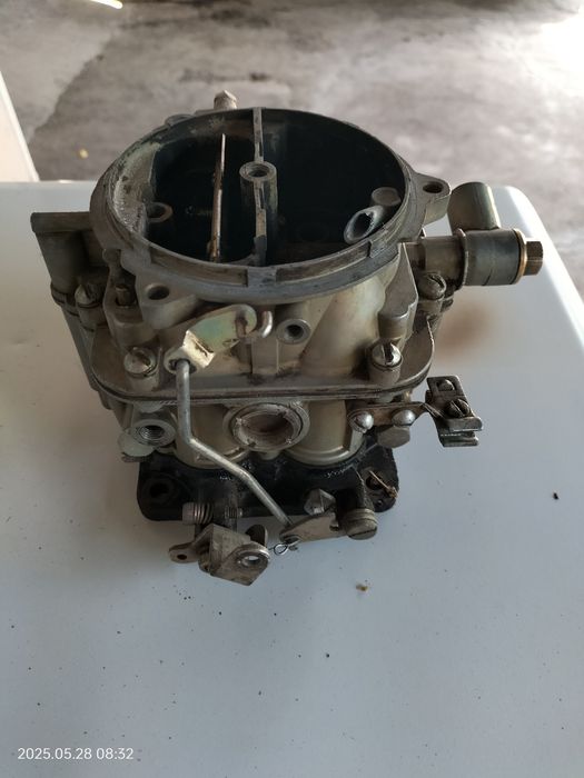 Карбюратор сотилади к114