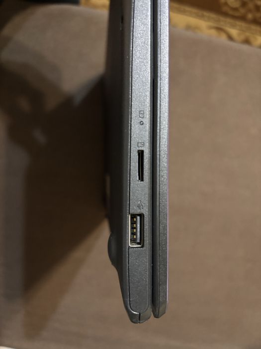 Ноутбук Asus Laptop
